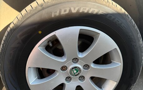 Skoda Yeti I рестайлинг, 2014 год, 890 000 рублей, 12 фотография