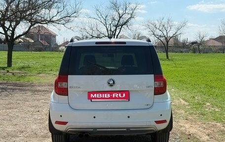 Skoda Yeti I рестайлинг, 2014 год, 890 000 рублей, 6 фотография