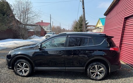 Toyota RAV4, 2018 год, 2 600 000 рублей, 2 фотография