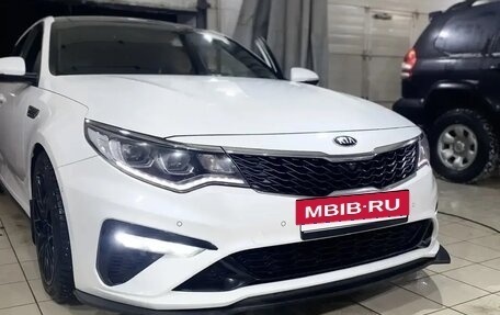 KIA Optima IV, 2018 год, 1 999 999 рублей, 3 фотография