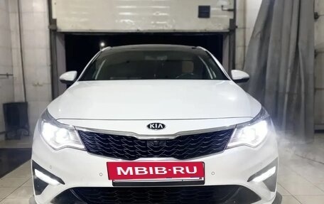 KIA Optima IV, 2018 год, 1 999 999 рублей, 4 фотография