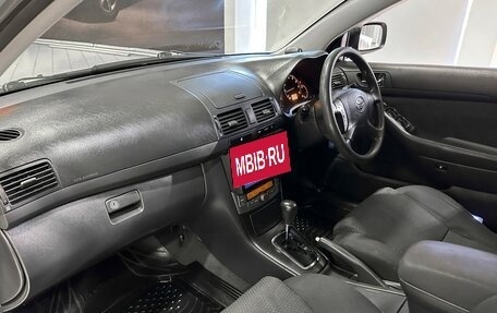 Toyota Avensis III рестайлинг, 2004 год, 797 000 рублей, 10 фотография