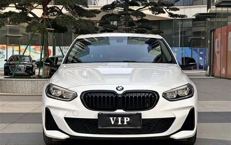 BMW 1 серия, 2023 год, 1 999 025 рублей, 3 фотография