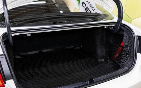 Volkswagen Jetta VI, 2013 год, 900 000 рублей, 24 фотография