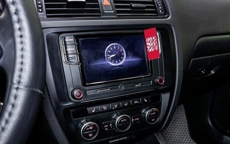 Volkswagen Jetta VI, 2013 год, 900 000 рублей, 18 фотография