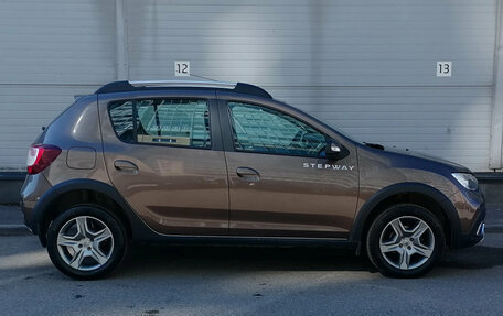 Renault Sandero II рестайлинг, 2020 год, 1 249 000 рублей, 4 фотография