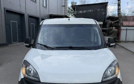 Fiat Doblo II рестайлинг, 2019 год, 990 000 рублей, 2 фотография