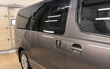 Hyundai H-1 II рестайлинг, 2012 год, 1 600 000 рублей, 4 фотография