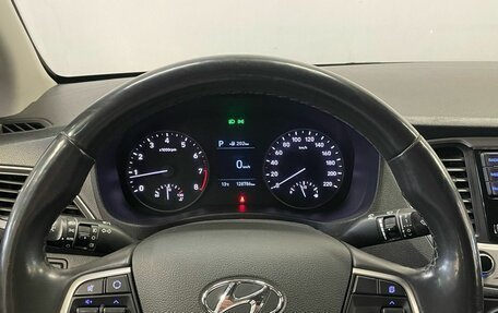 Hyundai Solaris II рестайлинг, 2018 год, 1 370 000 рублей, 14 фотография