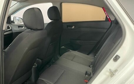 Hyundai Solaris II рестайлинг, 2018 год, 1 370 000 рублей, 12 фотография