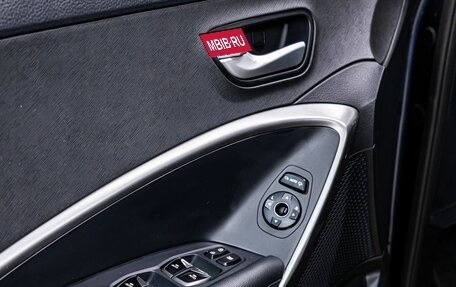 Hyundai Santa Fe III рестайлинг, 2017 год, 2 250 000 рублей, 24 фотография