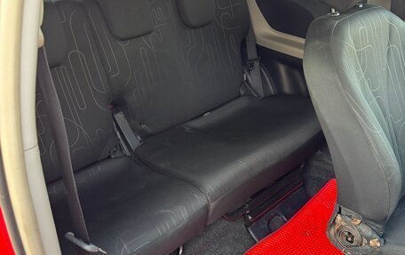 Toyota Yaris III рестайлинг, 2010 год, 600 000 рублей, 6 фотография