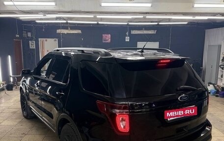 Ford Explorer VI, 2014 год, 1 400 000 рублей, 6 фотография