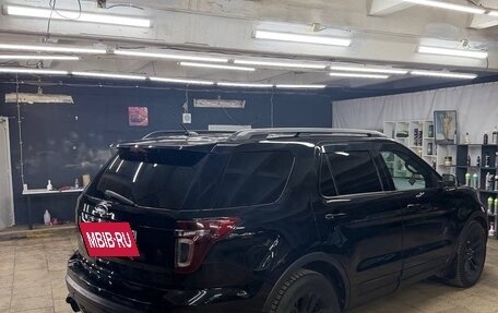 Ford Explorer VI, 2014 год, 1 400 000 рублей, 3 фотография