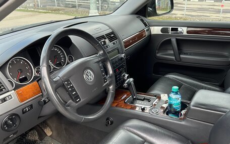 Volkswagen Touareg III, 2008 год, 900 000 рублей, 10 фотография