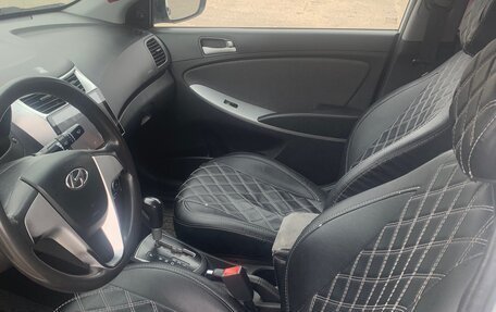 Hyundai Solaris II рестайлинг, 2012 год, 610 000 рублей, 6 фотография