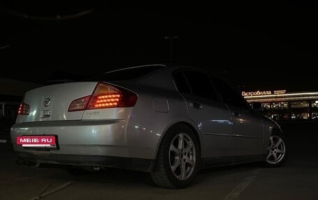 Nissan Skyline, 2002 год, 480 000 рублей, 2 фотография