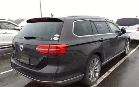 Volkswagen Passat B8 рестайлинг, 2017 год, 2 099 000 рублей, 20 фотография