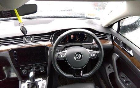 Volkswagen Passat B8 рестайлинг, 2017 год, 2 099 000 рублей, 15 фотография