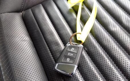 Volkswagen Passat B8 рестайлинг, 2017 год, 2 099 000 рублей, 24 фотография