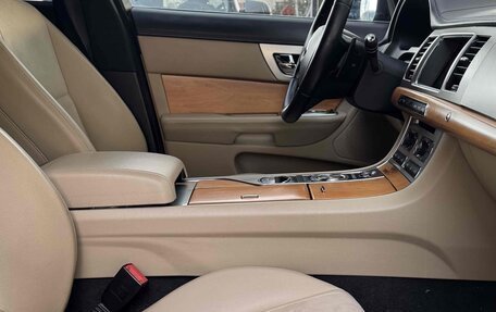 Jaguar XF I рестайлинг, 2013 год, 1 350 000 рублей, 18 фотография