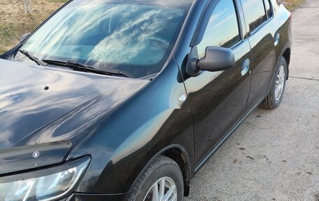 Renault Logan II, 2016 год, 685 000 рублей, 3 фотография