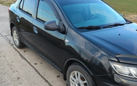 Renault Logan II, 2016 год, 685 000 рублей, 4 фотография