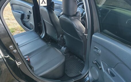 Renault Logan II, 2016 год, 685 000 рублей, 9 фотография