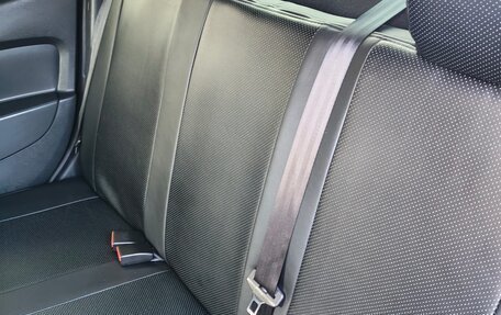 Renault Logan II, 2016 год, 685 000 рублей, 18 фотография