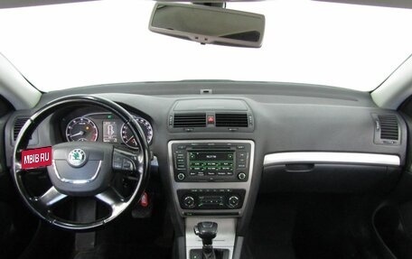 Skoda Octavia, 2011 год, 810 000 рублей, 18 фотография