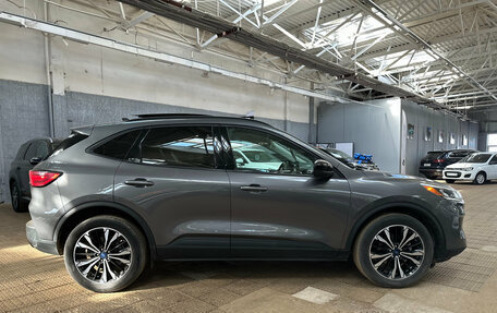 Ford Escape, 2022 год, 2 990 000 рублей, 4 фотография