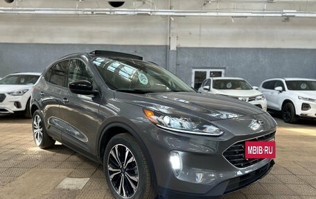 Ford Escape, 2022 год, 2 990 000 рублей, 3 фотография