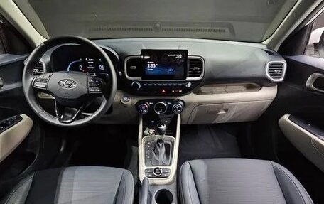 Hyundai Venue I, 2025 год, 1 980 000 рублей, 4 фотография