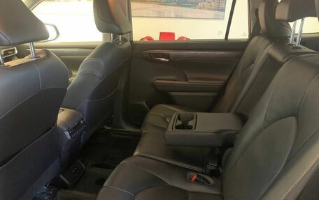 Toyota Highlander, 2021 год, 5 710 500 рублей, 9 фотография