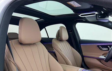 Mercedes-Benz E-Класс, 2025 год, 8 400 000 рублей, 16 фотография