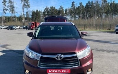 Toyota Highlander III, 2014 год, 2 399 000 рублей, 1 фотография