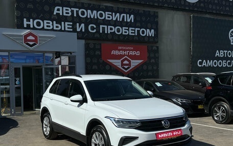 Volkswagen Tiguan II, 2022 год, 2 900 000 рублей, 1 фотография