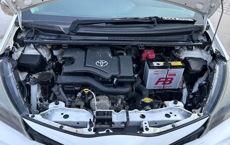 Toyota Vitz, 2014 год, 780 000 рублей, 6 фотография