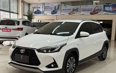 Toyota Yaris XP150 рестайлинг, 2022 год, 1 200 888 рублей, 1 фотография