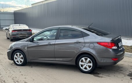 Hyundai Solaris II рестайлинг, 2014 год, 850 000 рублей, 3 фотография