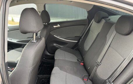 Hyundai Solaris II рестайлинг, 2014 год, 850 000 рублей, 14 фотография