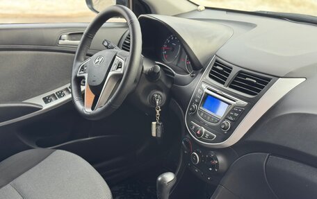 Hyundai Solaris II рестайлинг, 2014 год, 850 000 рублей, 11 фотография