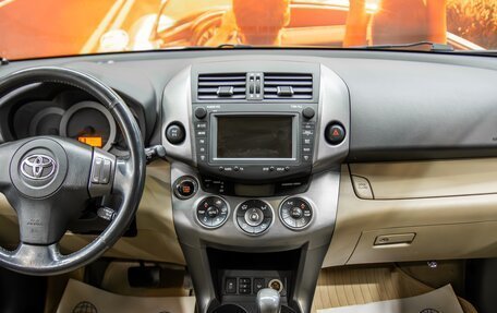 Toyota RAV4, 2011 год, 1 360 000 рублей, 7 фотография