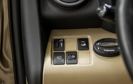 Toyota RAV4, 2011 год, 1 360 000 рублей, 19 фотография