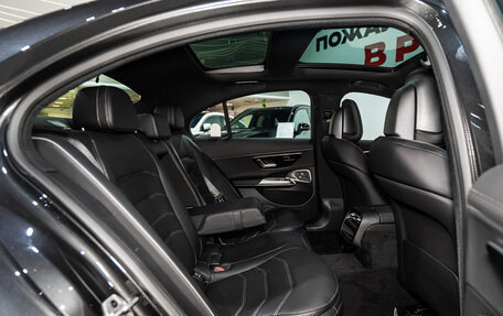 Mercedes-Benz E-Класс, 2025 год, 8 925 000 рублей, 24 фотография