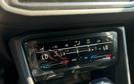 Volkswagen Tiguan II, 2022 год, 2 900 000 рублей, 17 фотография