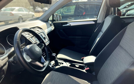 Volkswagen Tiguan II, 2022 год, 2 900 000 рублей, 11 фотография