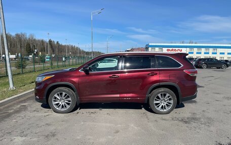 Toyota Highlander III, 2014 год, 2 399 000 рублей, 3 фотография