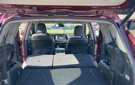 Toyota Highlander III, 2014 год, 2 399 000 рублей, 5 фотография