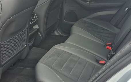 Mercedes-Benz GLE, 2024 год, 13 400 000 рублей, 14 фотография